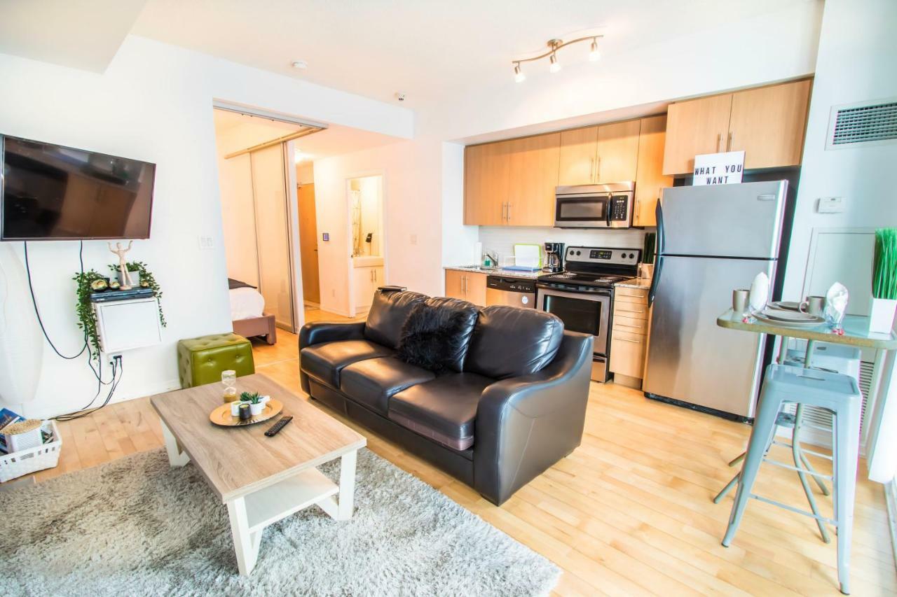 Micasa Suites - Stylish Condo In Maple Leaf Square Toronto Ngoại thất bức ảnh