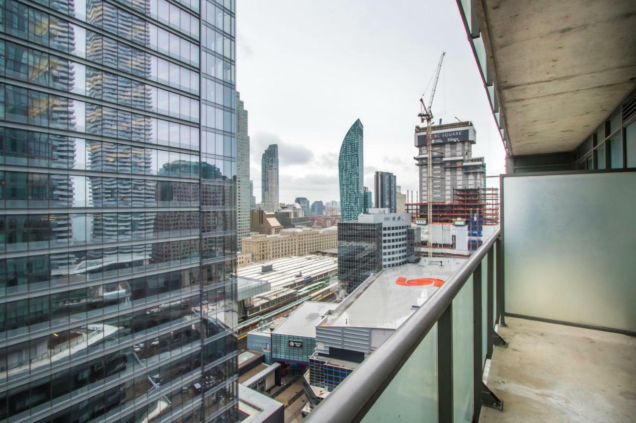 Micasa Suites - Stylish Condo In Maple Leaf Square Toronto Ngoại thất bức ảnh