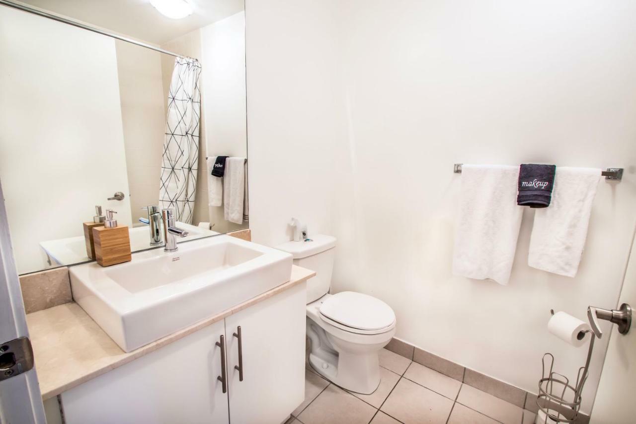 Micasa Suites - Stylish Condo In Maple Leaf Square Toronto Ngoại thất bức ảnh
